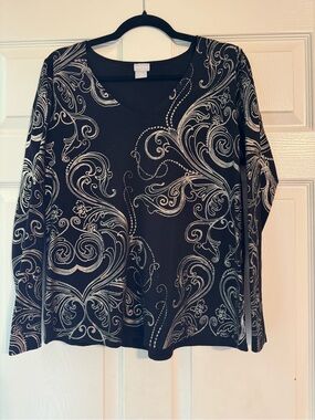 Chico's Black Long Sleeve V-Neck Top with White Swirl Print